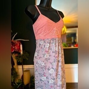 Pink and floral slip, Size L